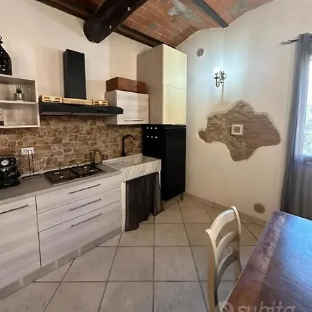 مزرعة للإقامة Bioagriturismo Podere Bellavista *